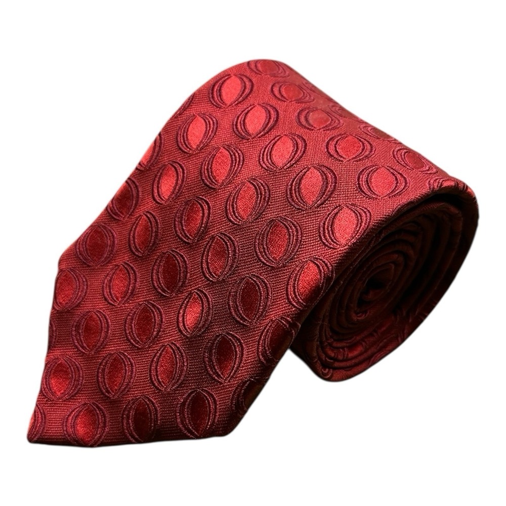 Ermenegildo Zegna Red Textured Geometric Mens Silk Tie 3.75 Inch Width